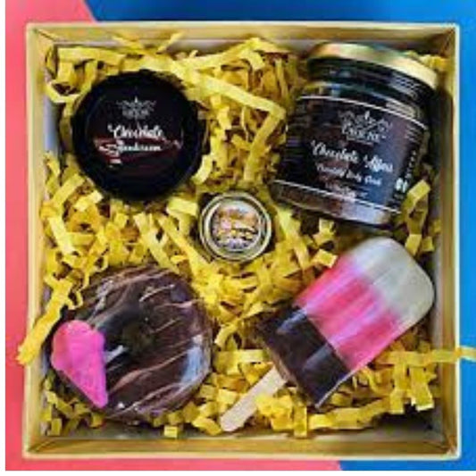 5 Awesome Body Care Hampers to Buy this Monsoon