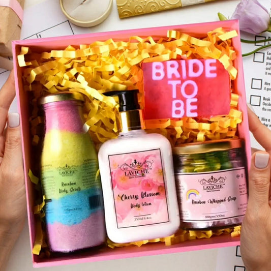 6 Best Wedding Gift Hampers to Buy this Summer